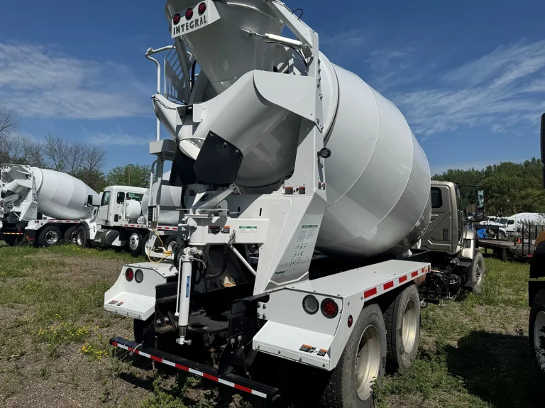 The rear right side of a conventional EASI REDI-Mix Truck.