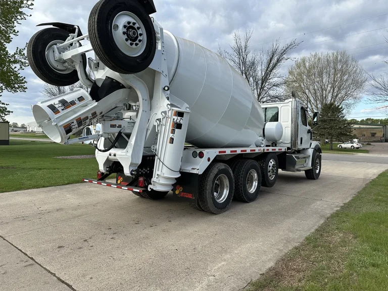 The rear right side of an EASI REDI-Mix Booster Truck.